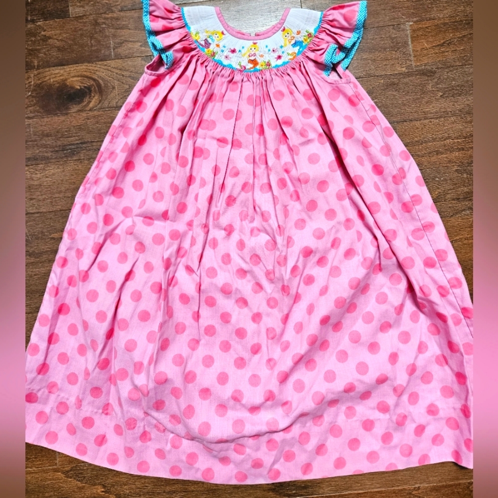 Smocked mermaid dress. Pink, Size 6t.